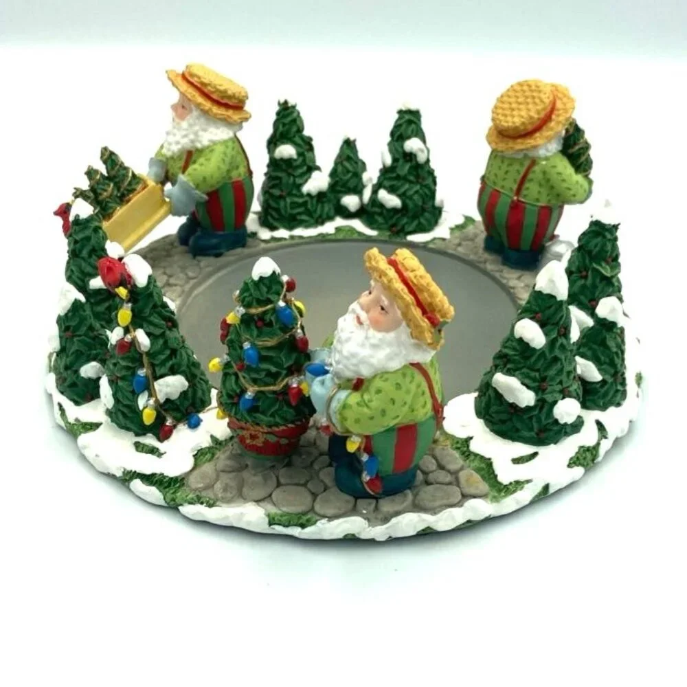 The White Barn Candle Co Christmas‎ Candle Holder Santas & Xmas Trees